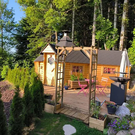 Au Doubs Kota Campsite *